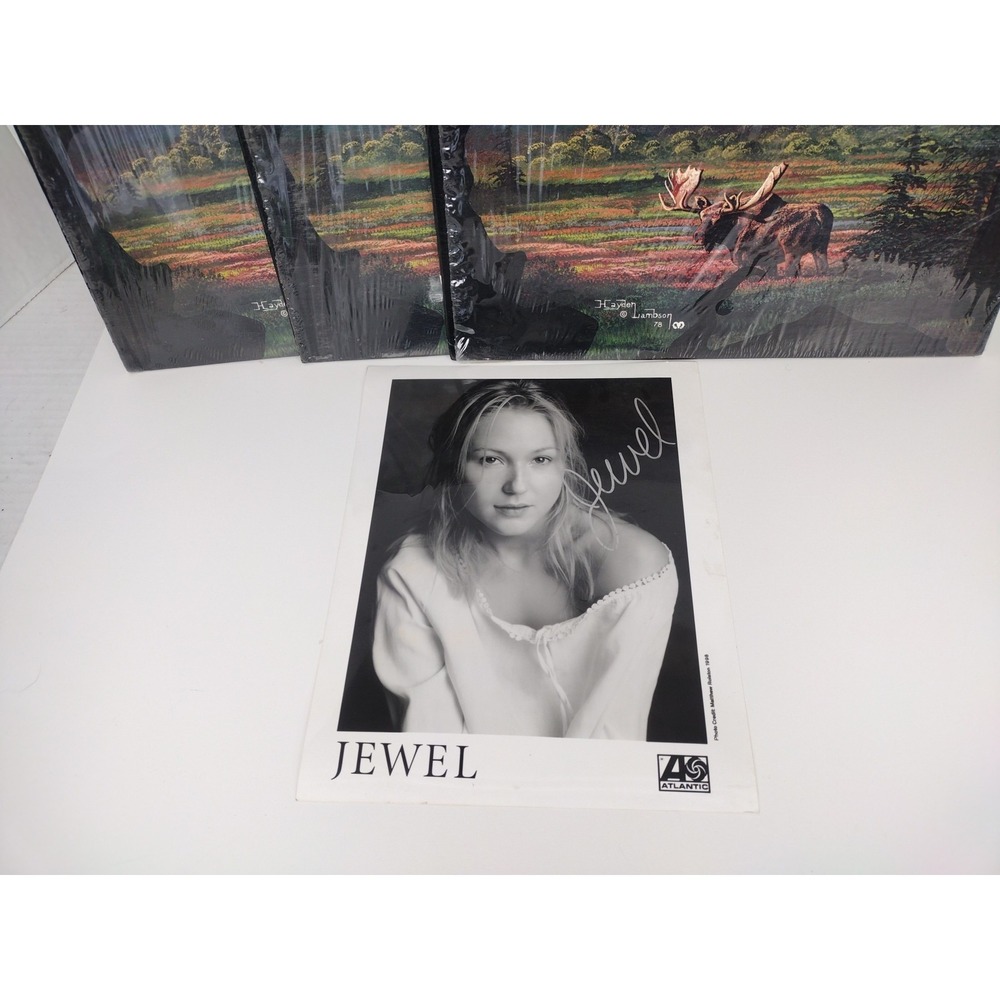 JEWEL Signed Autographed 8x10 Photo 3 New Record LP's From Her Dad Atz Kilcher - Picture 3 of 13